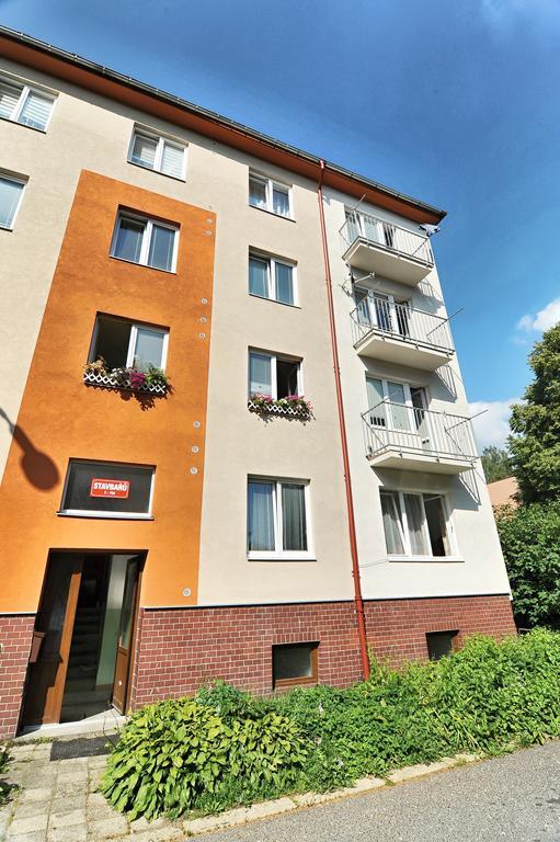 Avax Apartment Liberec Kültér fotó